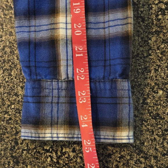 American Eagle Women’s “Seriously Soft” Plaid Snap Button Shirt – Size M - Picture 14 of 16